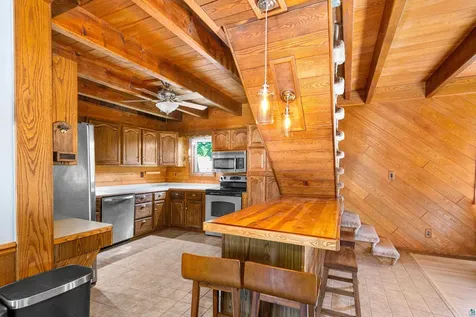 219 Osakis Street Duluth MN 55803