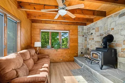 219 Osakis Street Duluth MN 55803