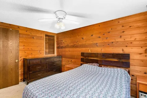219 Osakis Street Duluth MN 55803