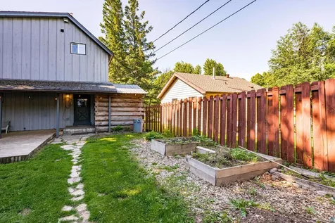 219 Osakis Street Duluth MN 55803