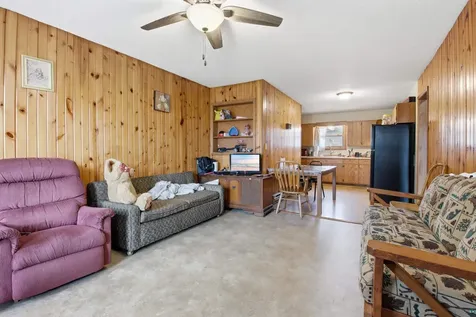 916-918 Michigan Street Spooner WI 54801