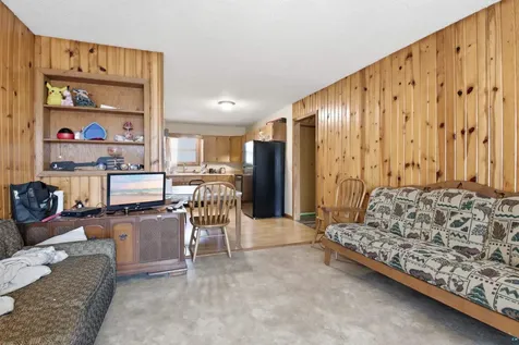 916-918 Michigan Street Spooner WI 54801