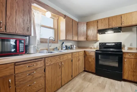916-918 Michigan Street Spooner WI 54801