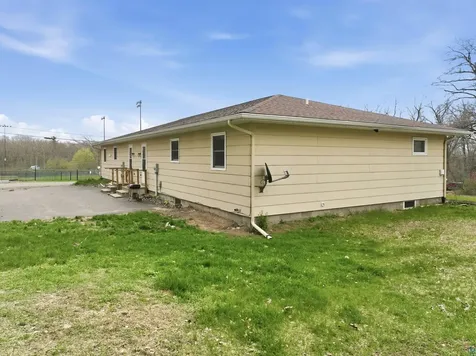 916-918 Michigan Street Spooner WI 54801