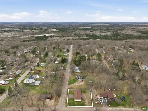 916-918 Michigan Street Spooner WI 54801