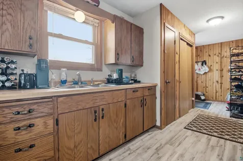 916-918 Michigan Street Spooner WI 54801