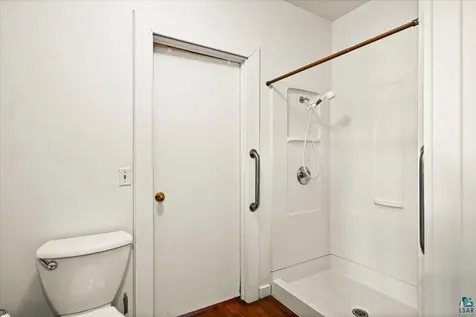 2424 W 7th Street Duluth MN 55806