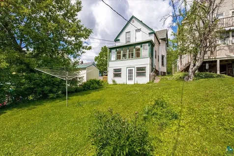 2424 W 7th Street Duluth MN 55806