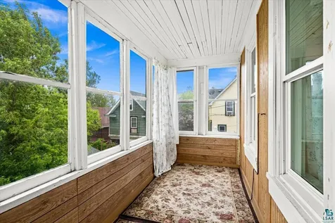 2424 W 7th Street Duluth MN 55806