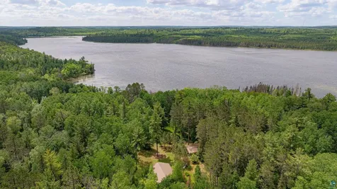 7280 Far North Road Buyck MN 55772