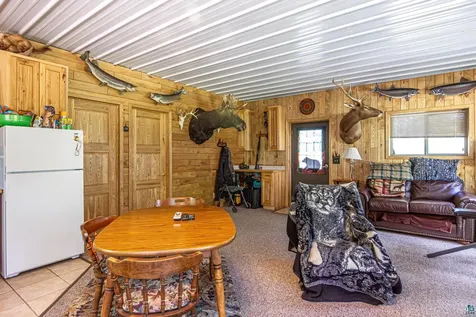 7280 Far North Road Buyck MN 55772