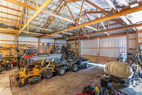 7280 Far North Road Buyck MN 55772