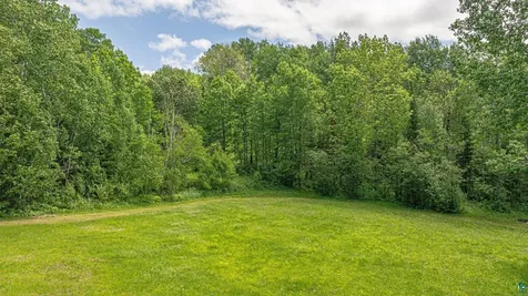 7280 Far North Road Buyck MN 55772