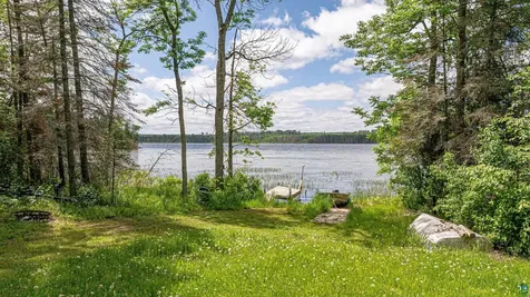 7280 Far North Road Buyck MN 55772