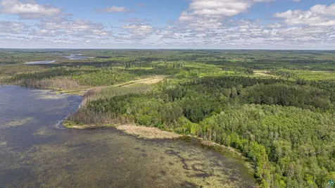 7280 Far North Road Buyck MN 55772