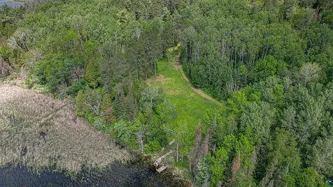 7280 Far North Road Buyck MN 55772