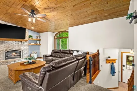 4909 Whitetail Drive Hermantown MN 55811