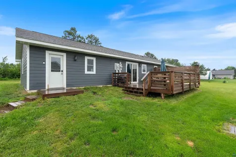 7498 Highway 2 Saginaw MN 55779
