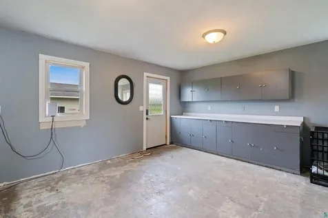 7498 Highway 2 Saginaw MN 55779