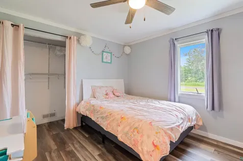 7498 Highway 2 Saginaw MN 55779