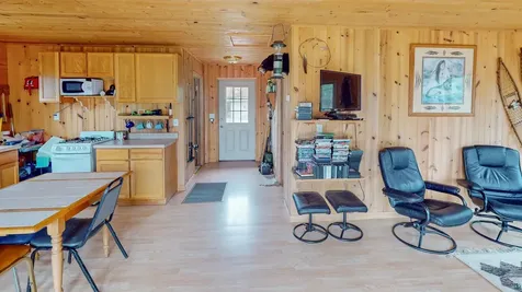 2X Ary Point Road Hovland MN 55606