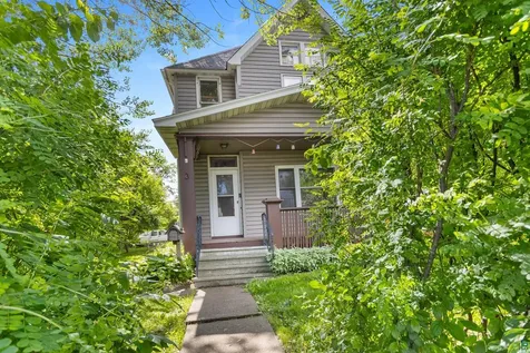 3 N 63rd Avenue W Duluth MN 55807