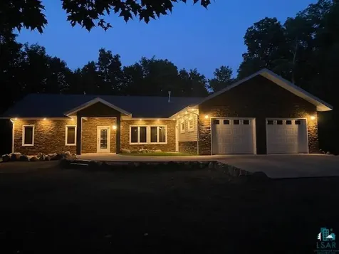 5669 W Park Hill Road Finland MN 55603