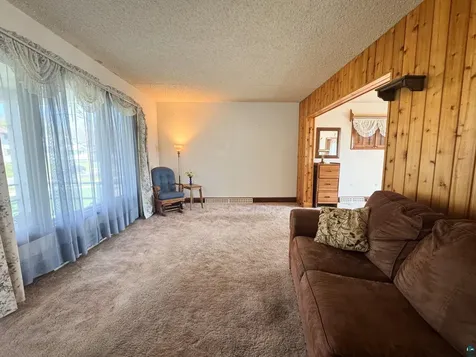 4320 W 8th Street Duluth MN 55807