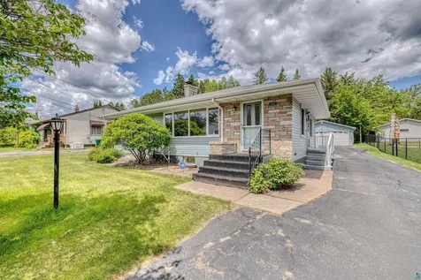 2113 Hutchinson Road Duluth MN 55811
