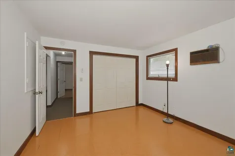 716-718 22nd Avenue E Superior WI 54880