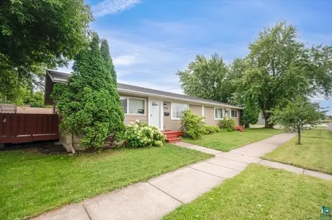 716-718 22nd Avenue E Superior WI 54880