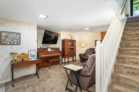 401 Snively Road Duluth MN 55803
