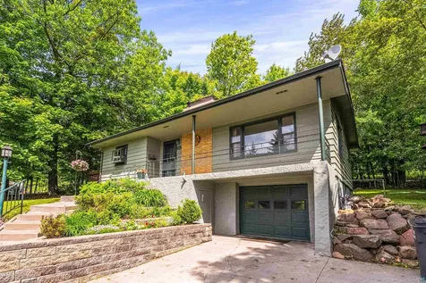 401 Snively Road Duluth MN 55803