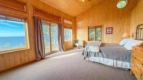 3818 Manitoo Trail Grand Marais MN 55604