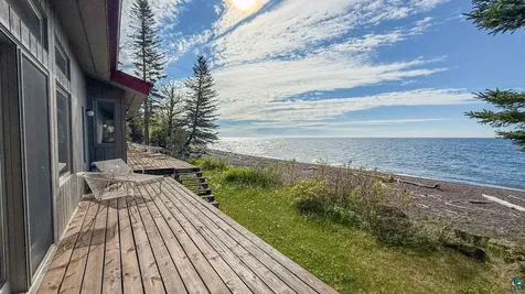 3818 Manitoo Trail Grand Marais MN 55604