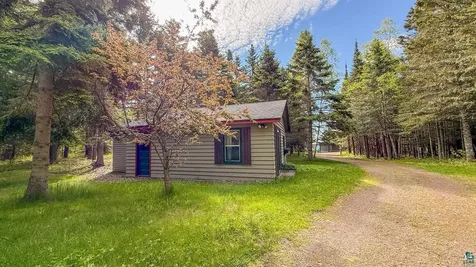 3818 Manitoo Trail Grand Marais MN 55604