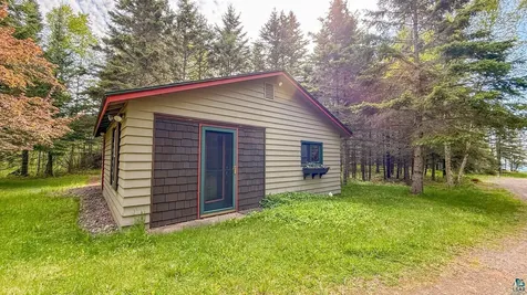 3818 Manitoo Trail Grand Marais MN 55604