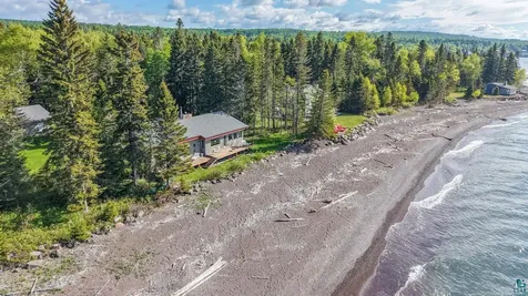 3818 Manitoo Trail Grand Marais MN 55604