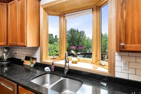 442 Hastings Drive Duluth MN 55803