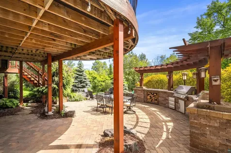 442 Hastings Drive Duluth MN 55803