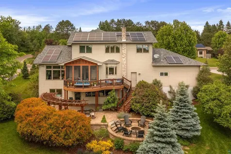 442 Hastings Drive Duluth MN 55803