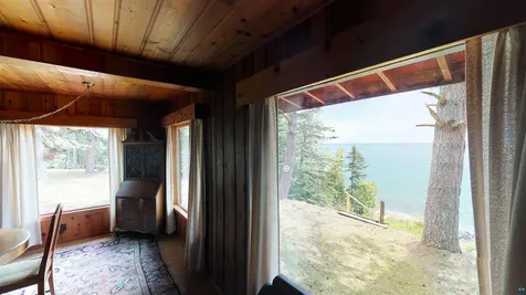 1534 Hwy 61 E Grand Marais MN 55604