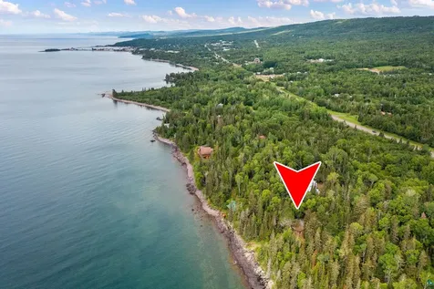 1534 Hwy 61 E Grand Marais MN 55604