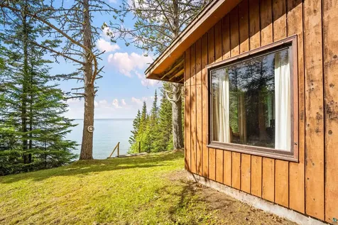 1534 Hwy 61 E Grand Marais MN 55604