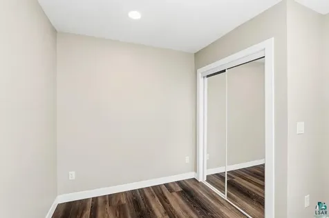 4217 Peabody Street Duluth MN 55804