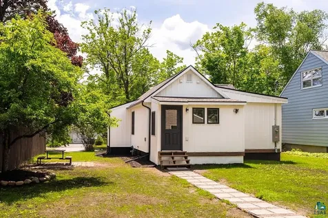 4217 Peabody Street Duluth MN 55804