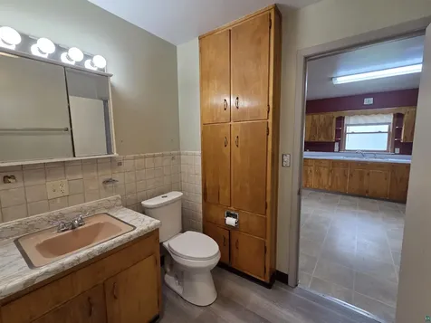 56 E 2nd Street Superior MN 54880
