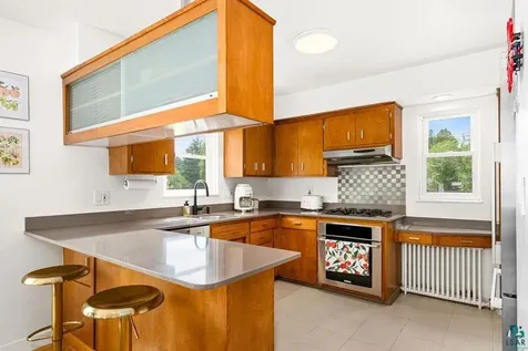 1811 Vermilion Road Duluth MN 55803