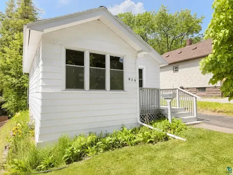 829 Dickerman Avenue Duluth MN 55807