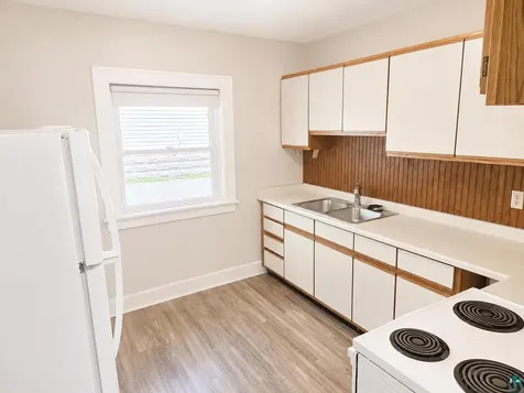 829 Dickerman Avenue Duluth MN 55807
